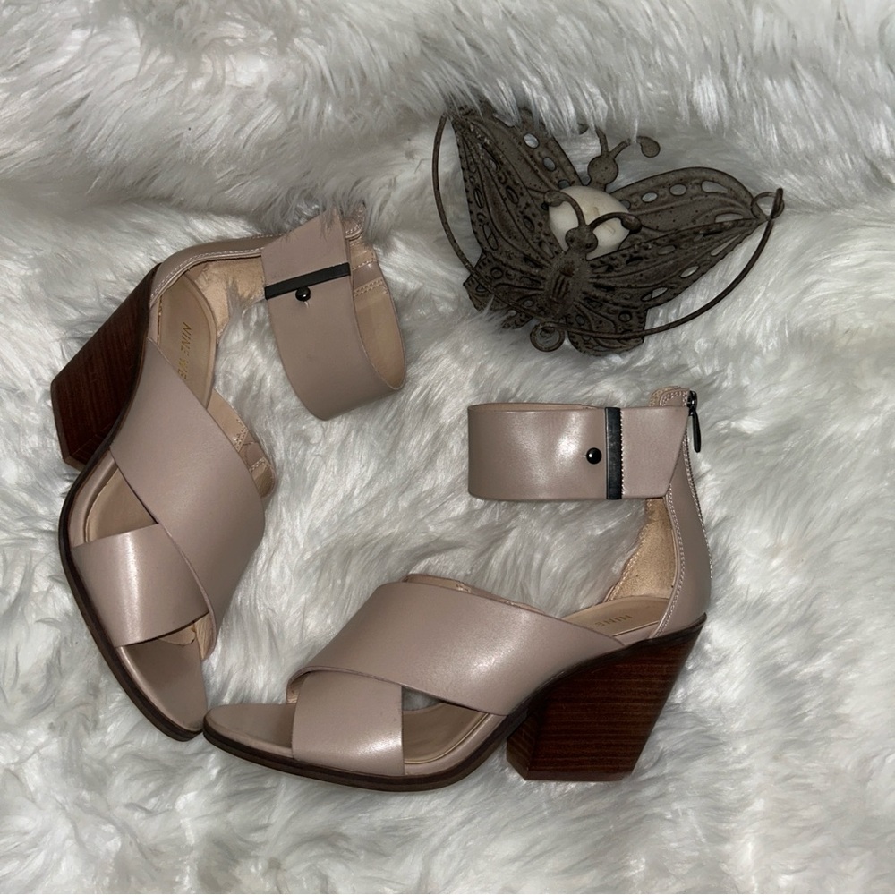 Nine West Yannicko Ankle Strap Heeled Sandals Sz 9